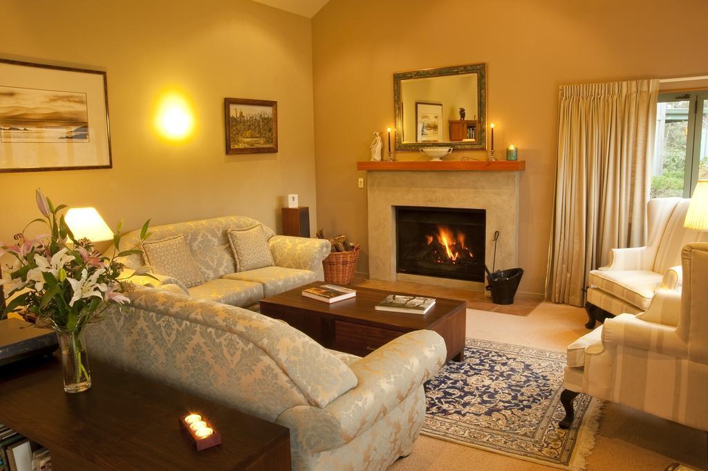 Whakaipo Lodge Таупо Экстерьер фото